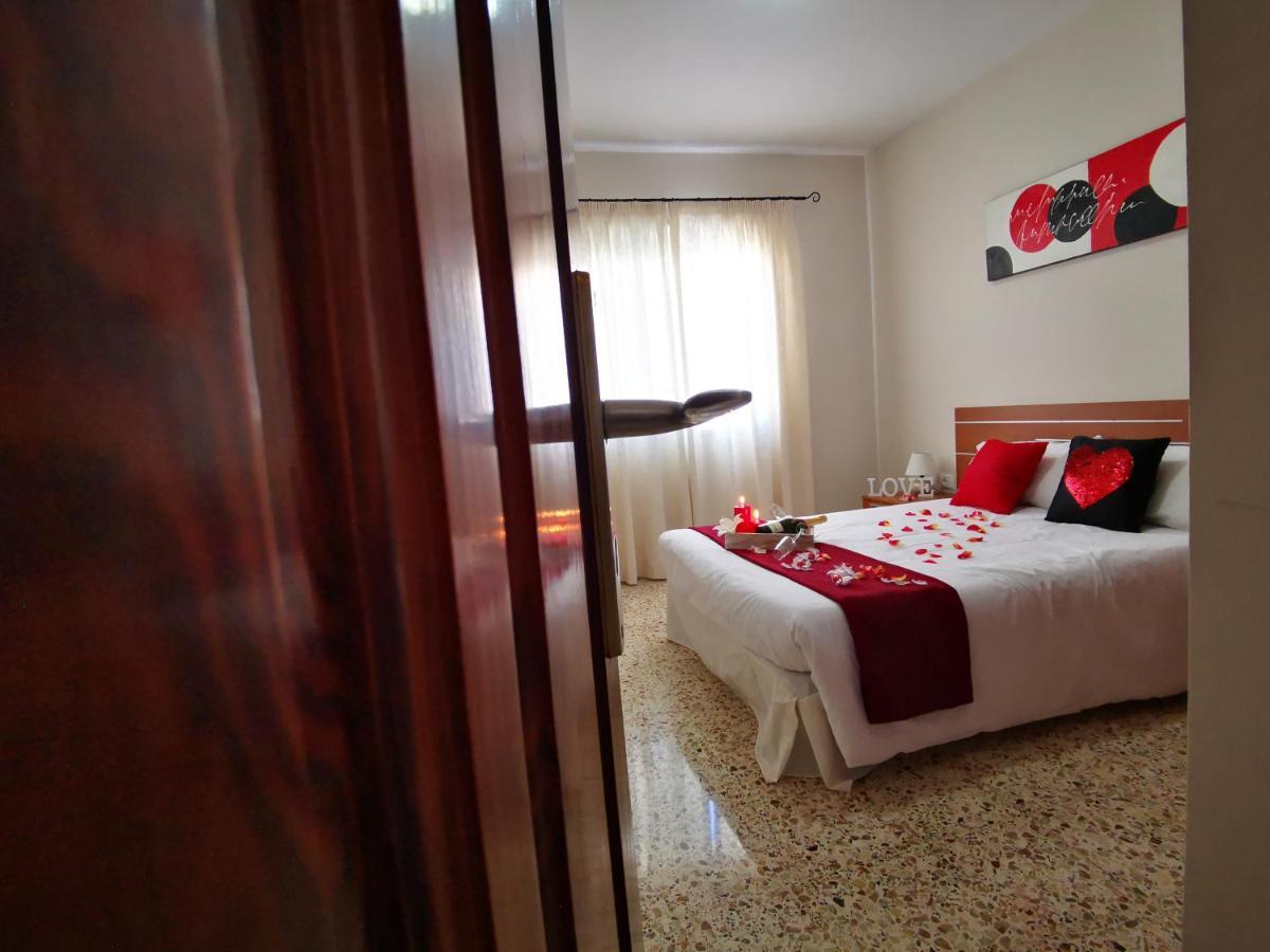 Puesta De Sol Rentals 2Aj Playa de San Juan  Exterior photo