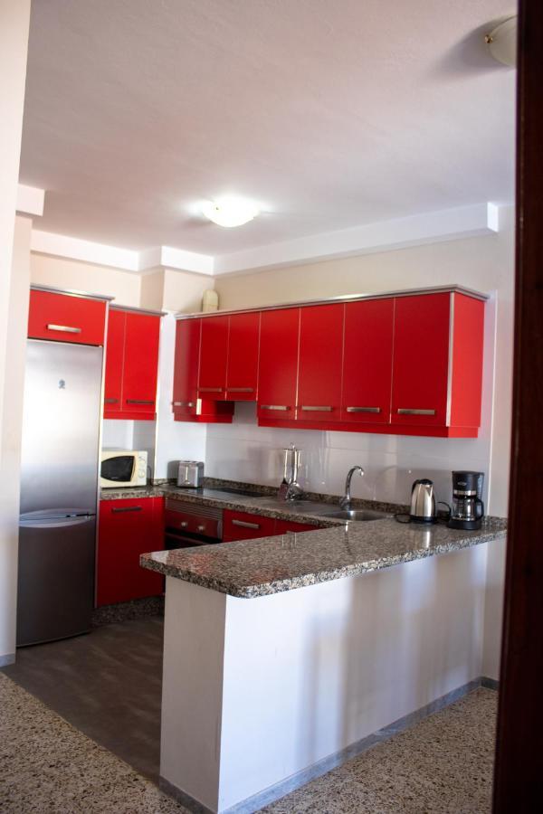 Puesta De Sol Rentals 2Aj Playa de San Juan  Exterior photo